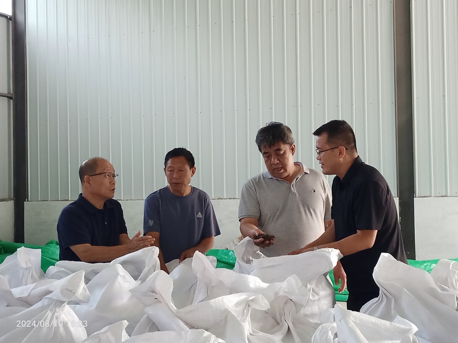 晋城市党史学会在山西太行乐翘农业开发调研